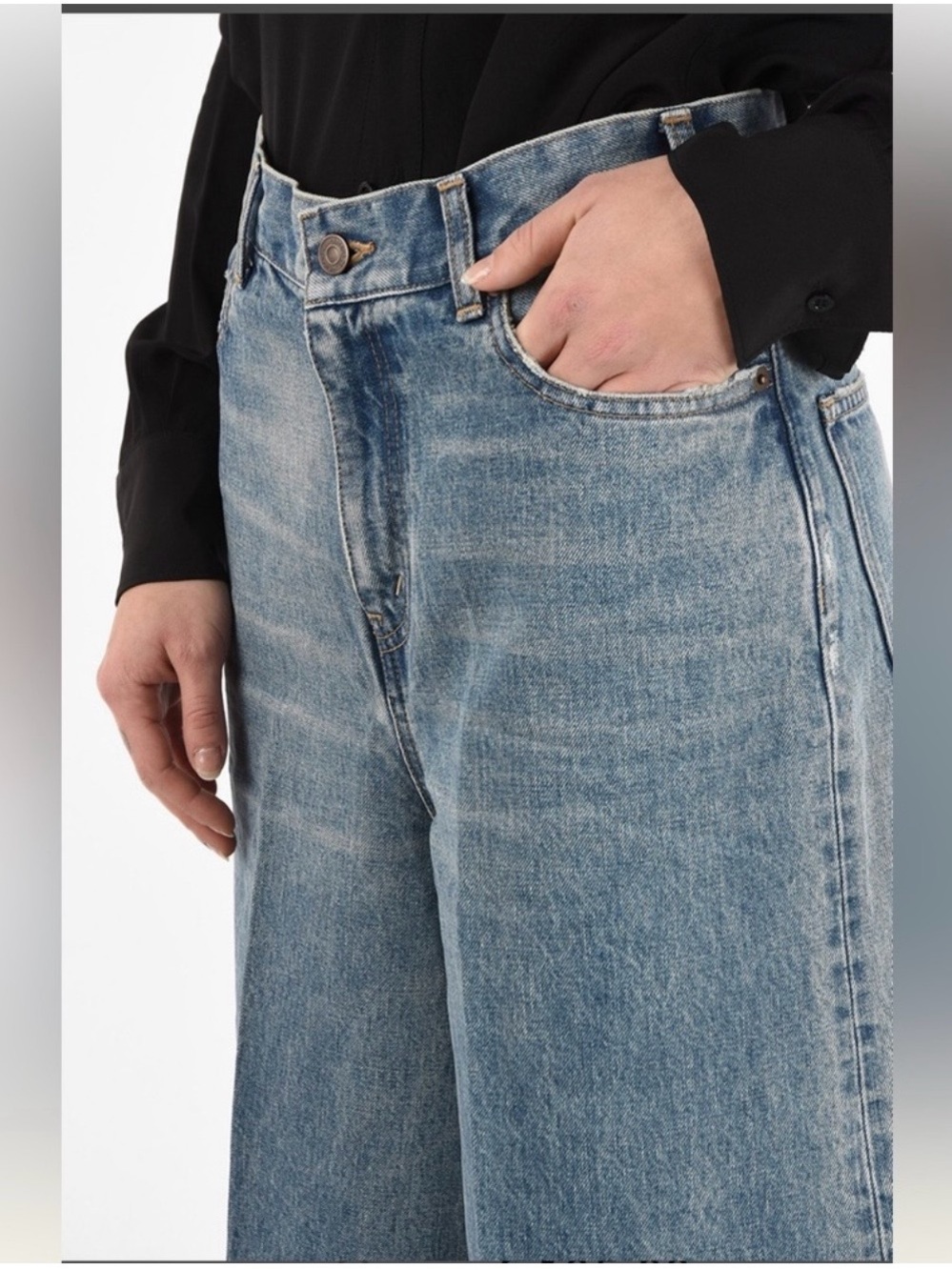 Celine Wide-Leg Cropped Denim Bermudas in Blue new - Picture 3 of 8